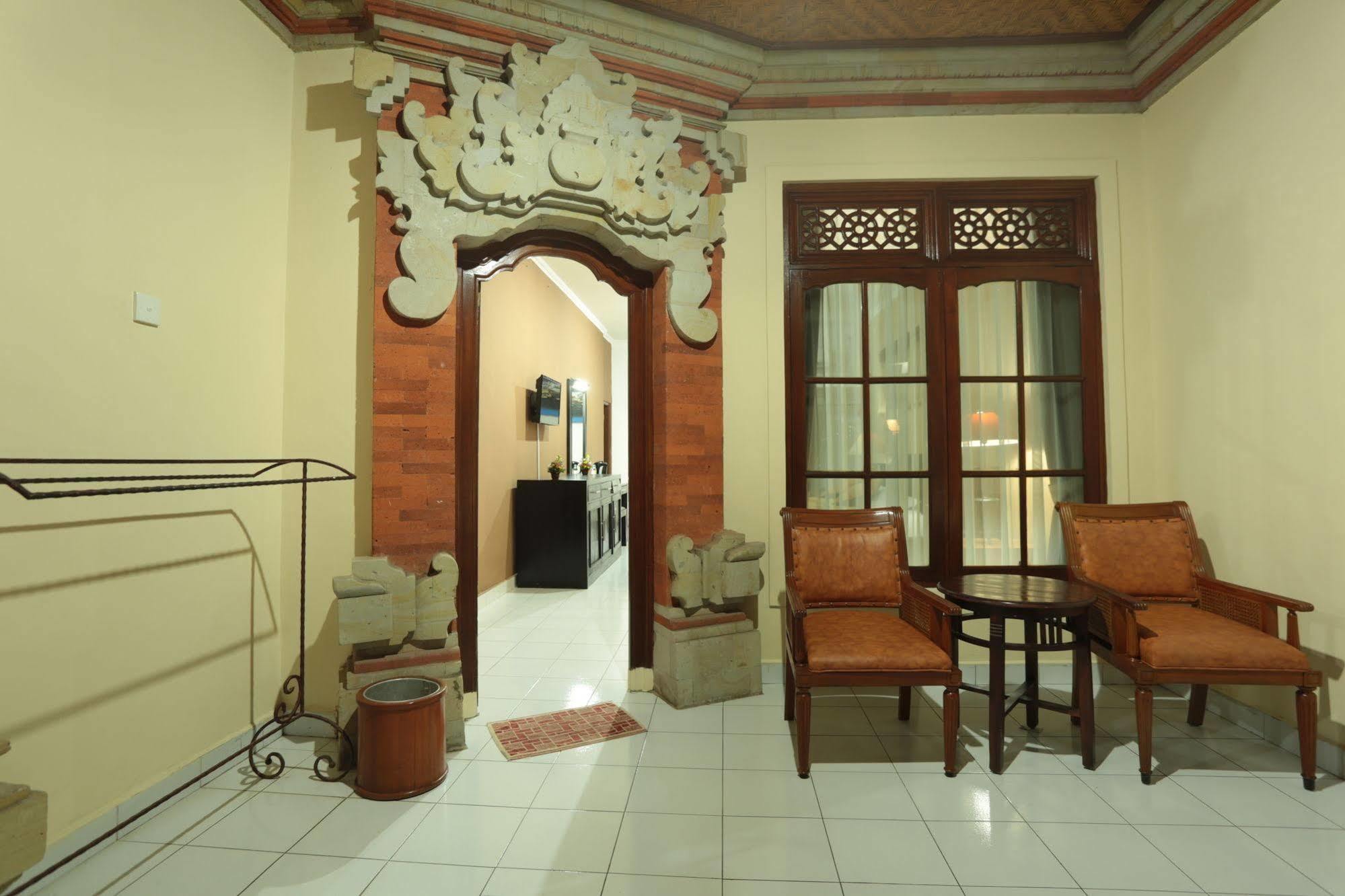 La Walon Hotel 3*